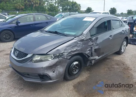 2015 Honda Civic Lx z USA, uszkodzony, nr VIN 19XFB2F5XFE082581